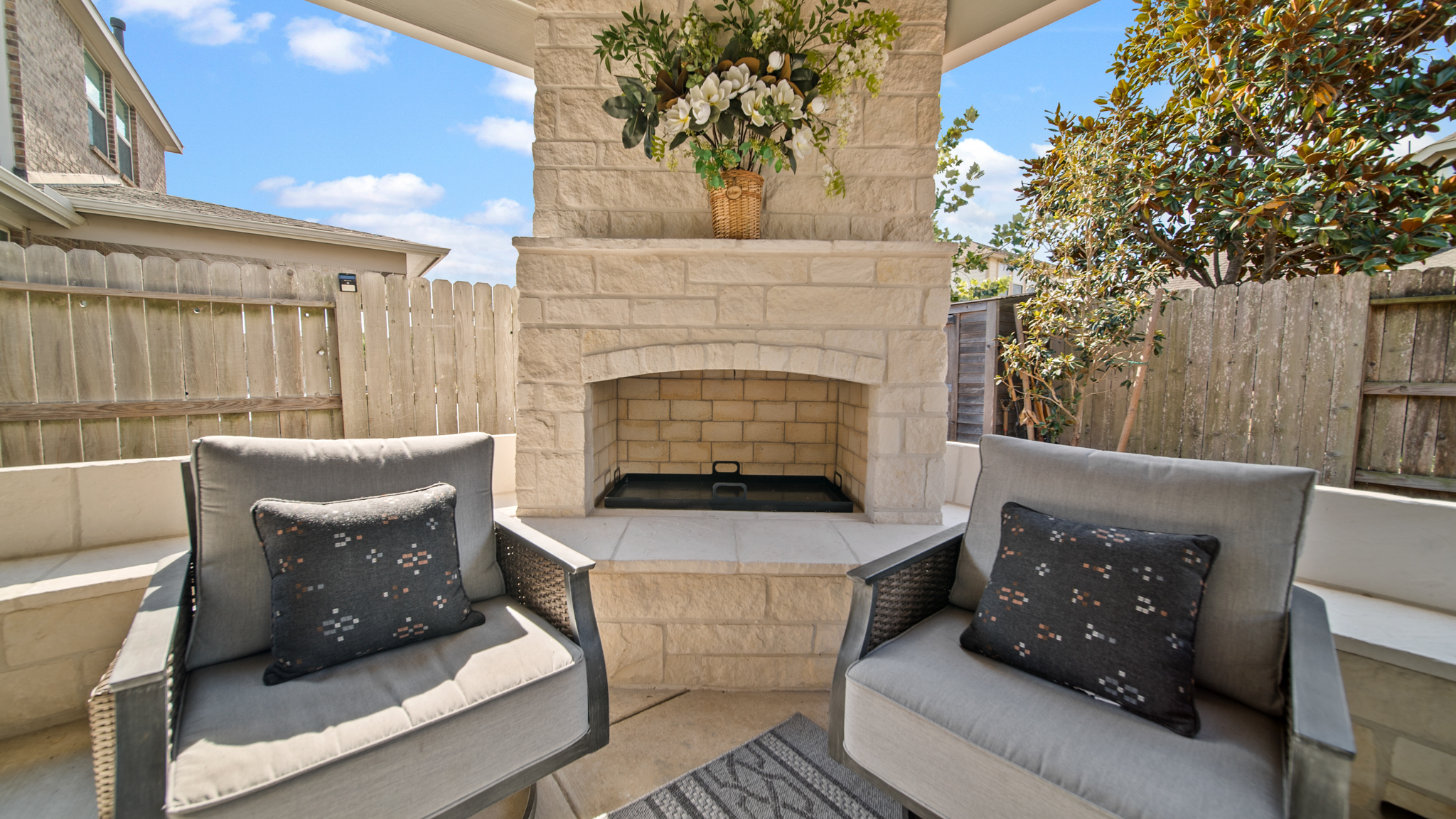 Outdoor Fireplace - Backyard Retreats