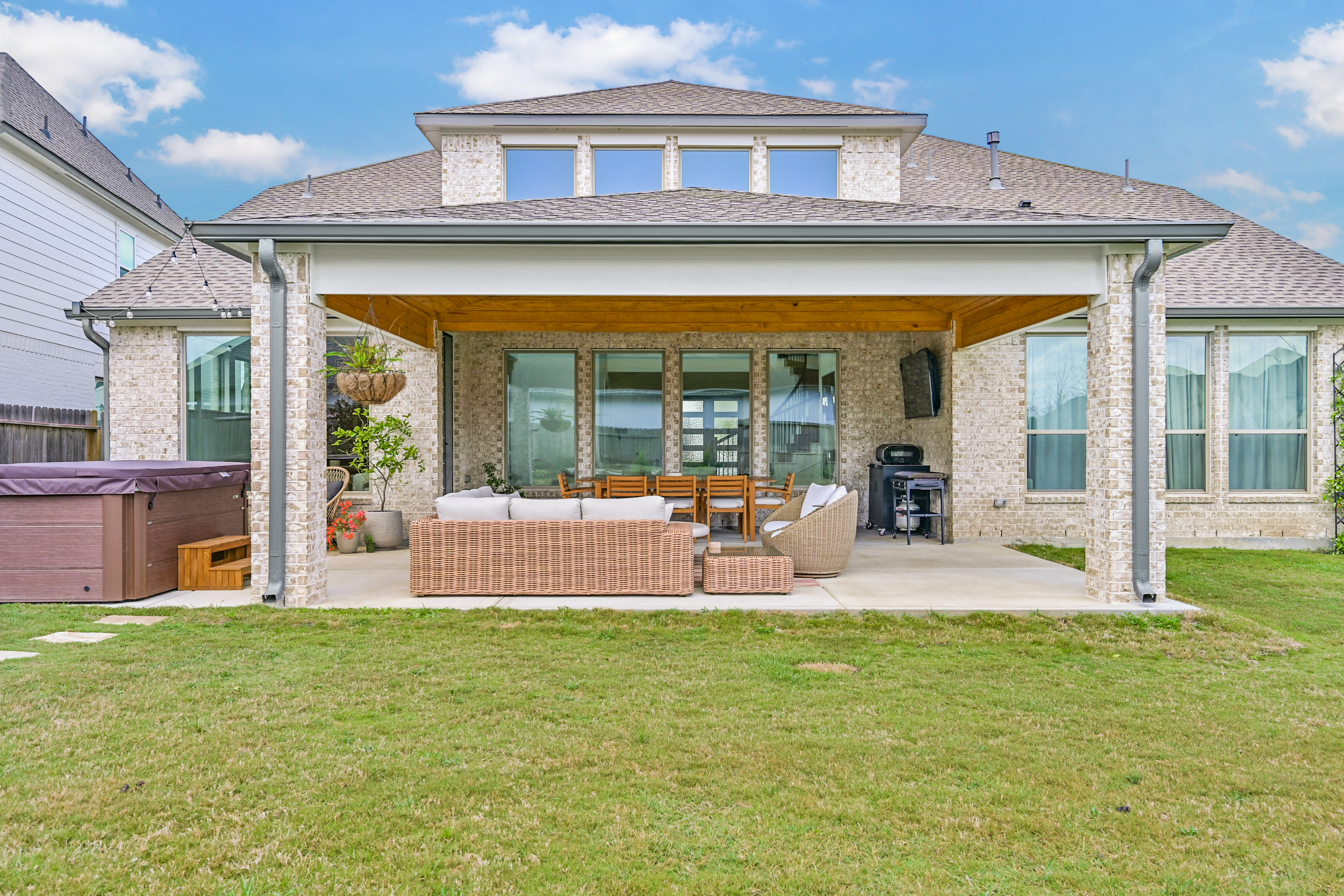Tannehill Drive, Houston