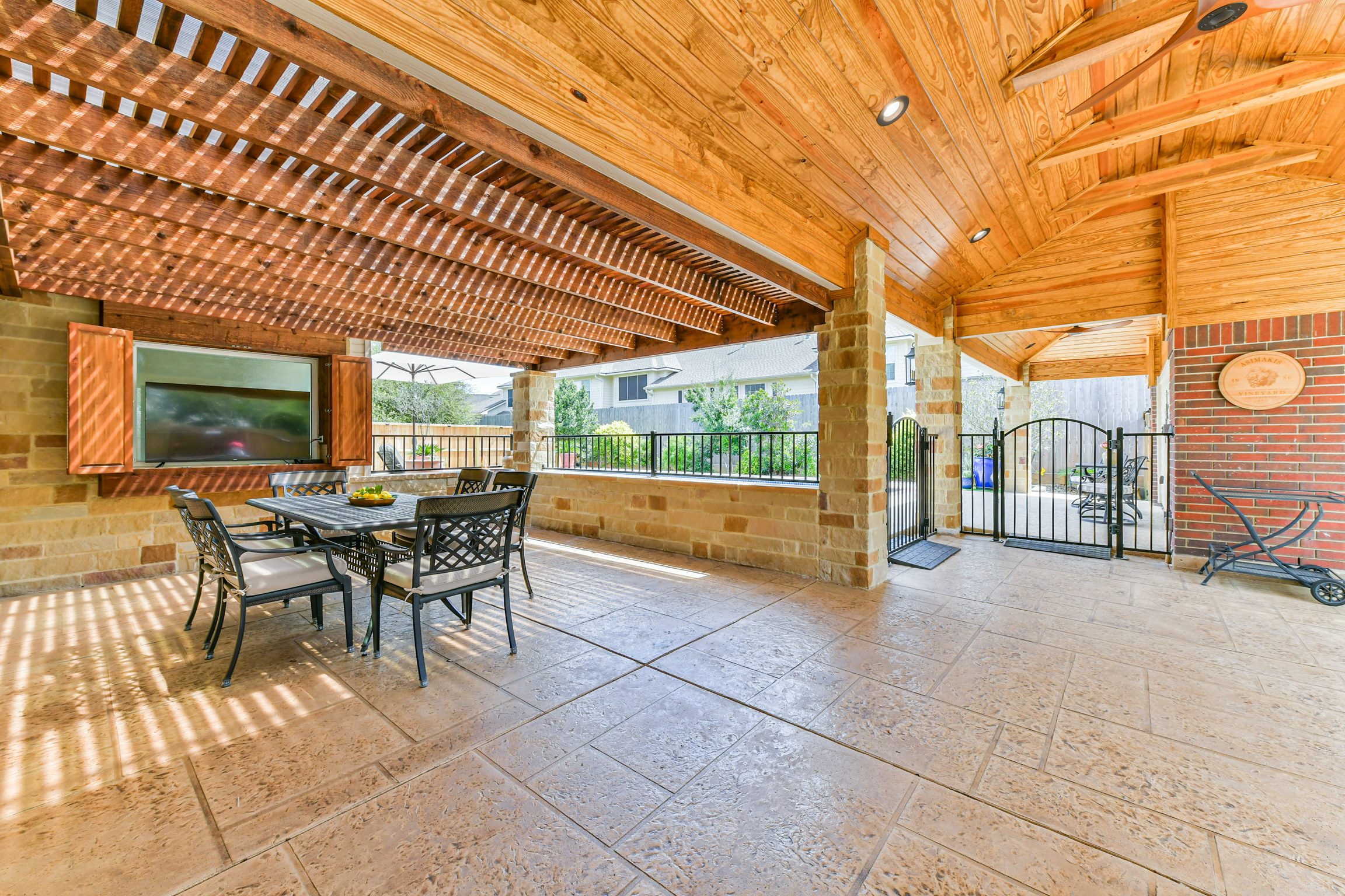 Tannehill Drive, Houston