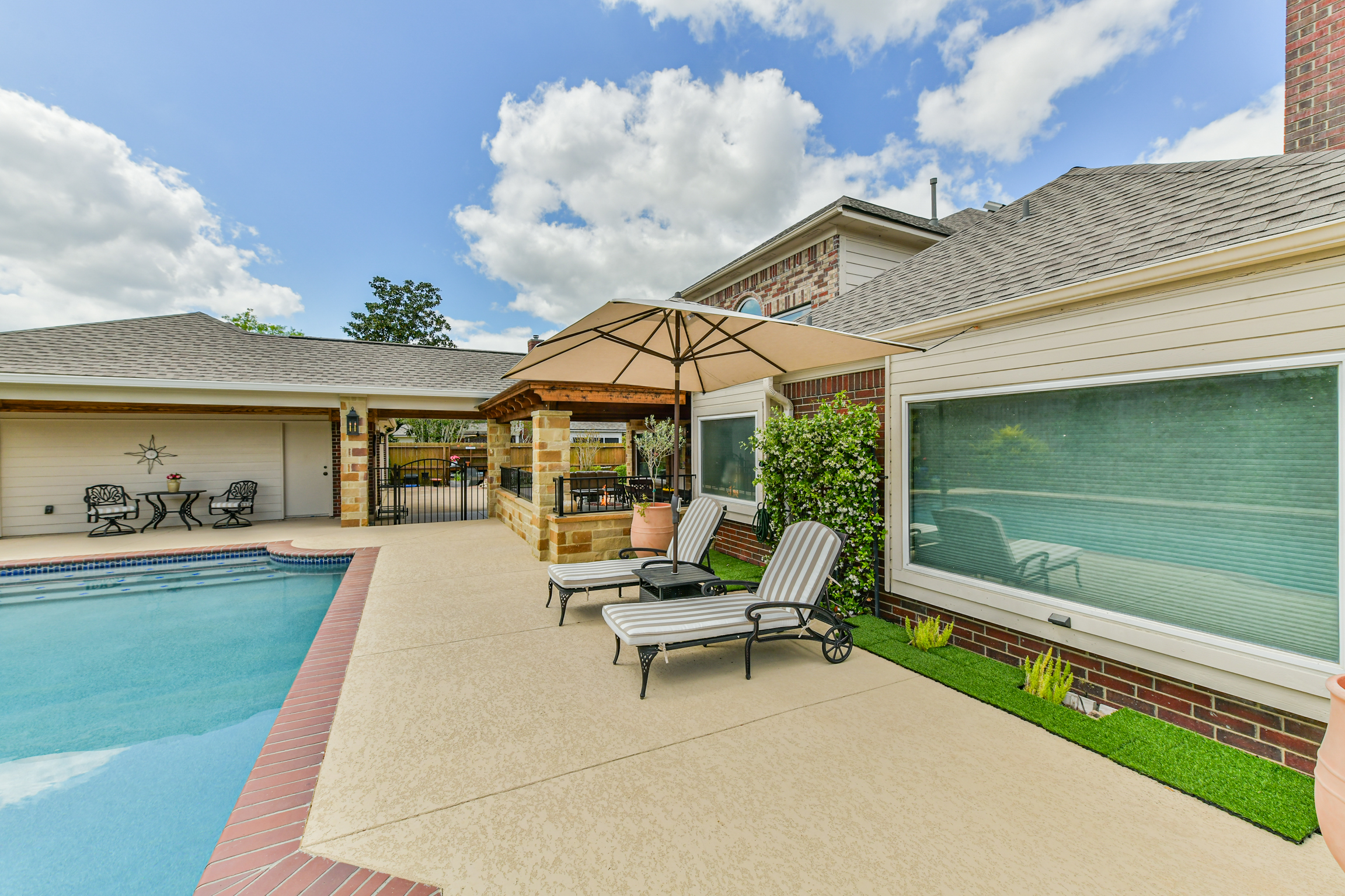 Tannehill Drive, Houston