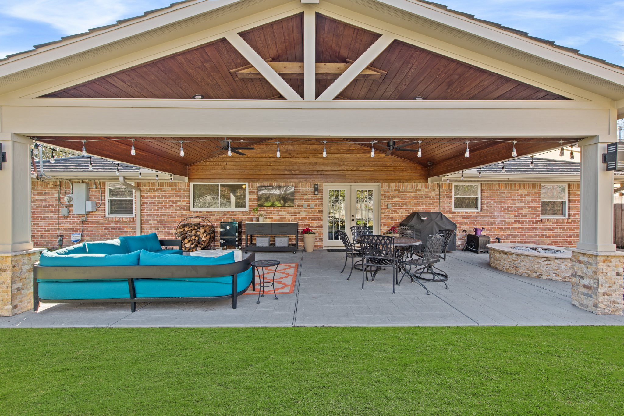 Tannehill Drive, Houston