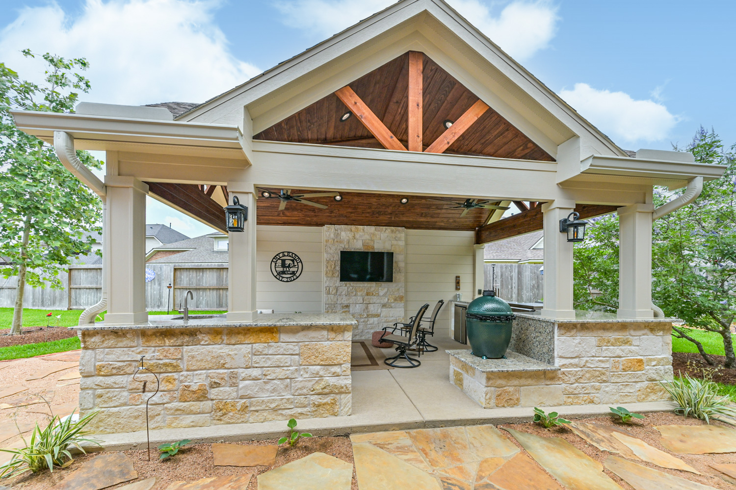 Backyard-Retreats_Pearland-Contractor-055_cabana