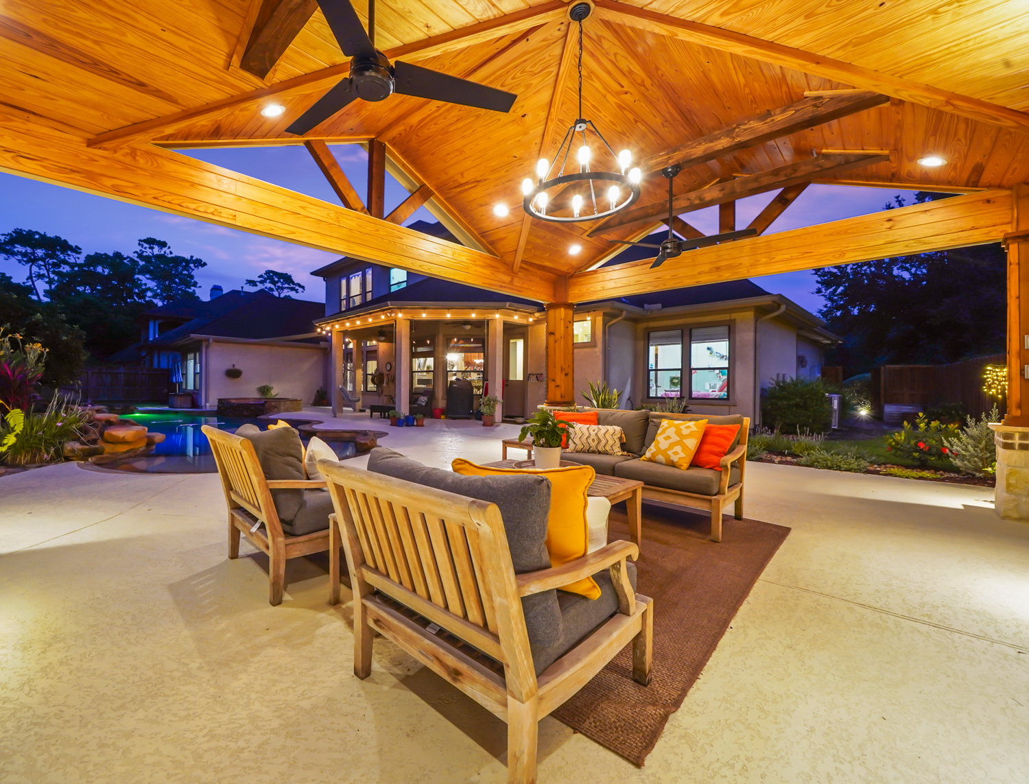 Backyard-Retreats_Pearland-Texas_beautiful-custom-cabanas-for-your-backyard-29