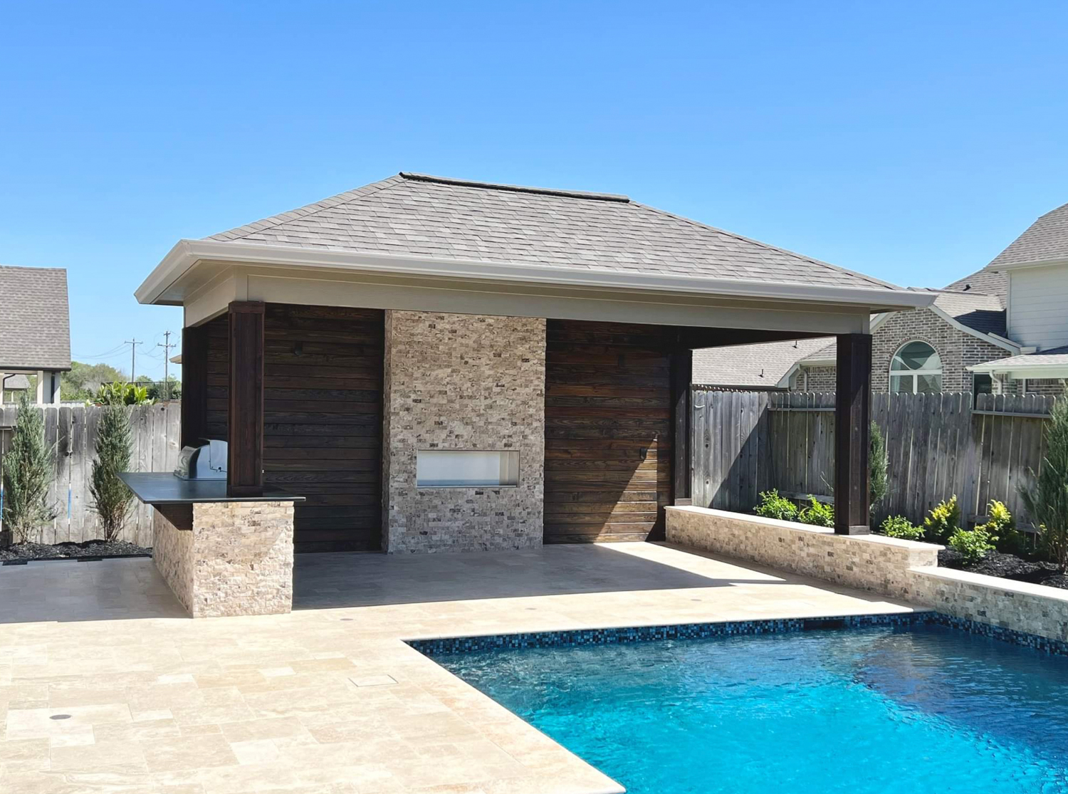 Backyard-Retreats_Pearland-Texas_beautiful-custom-cabanas-for-your-backyard