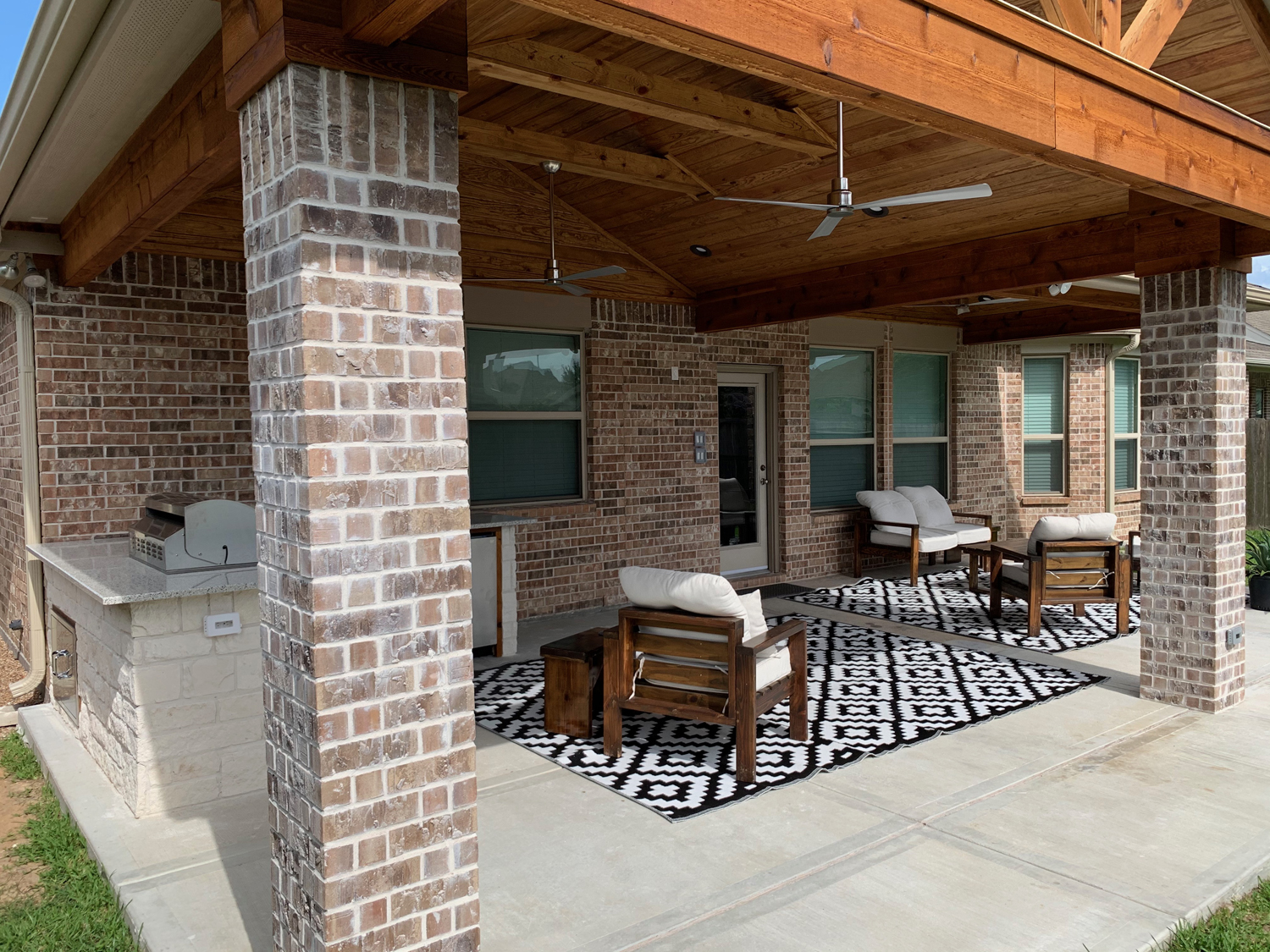 Backyard-Retreats-Pearland-Contractor-208-Covered-Patio-new
