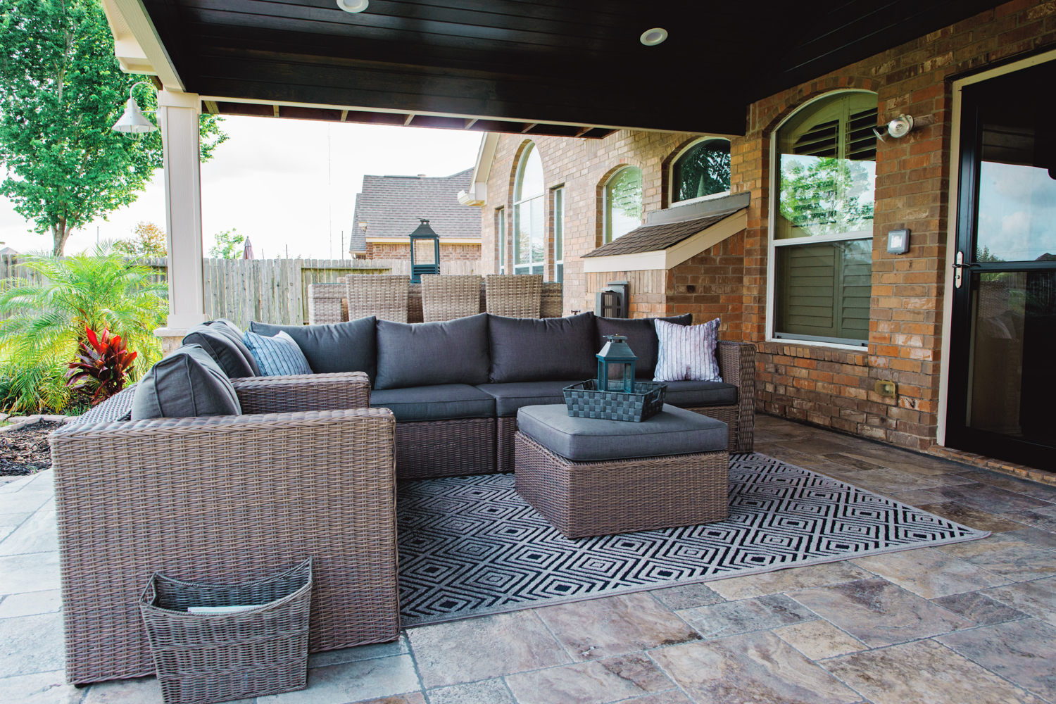 Backyard-Retreats_Pearland-Texas_beautiful-custom-covered-patios-for-your-backyard-101