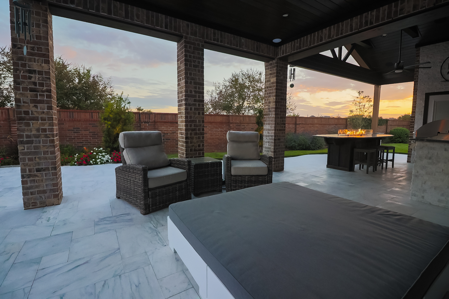 Backyard-Retreats_Pearland-Texas_beautiful-custom-covered-patios-for-your-backyard-28