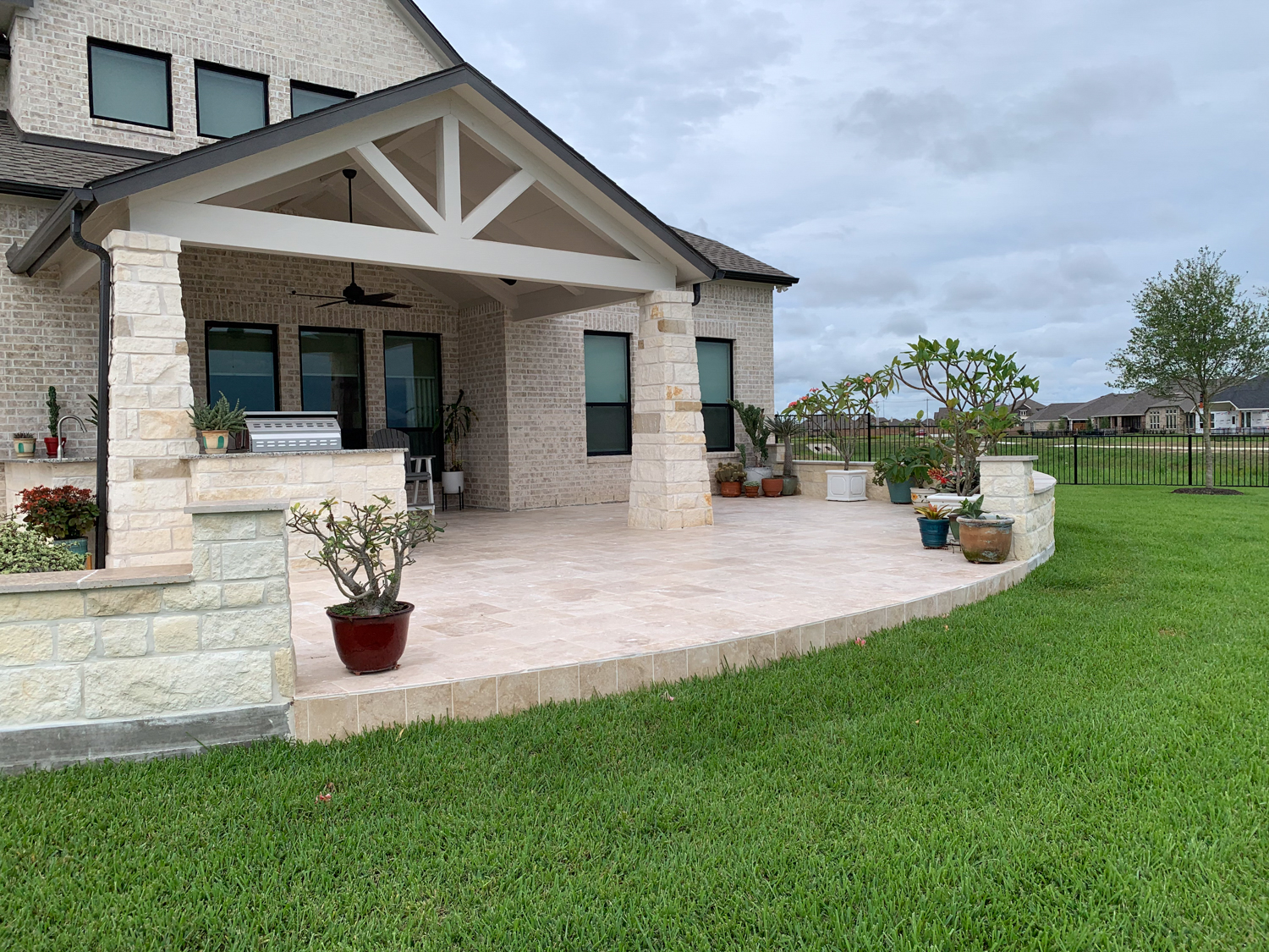 Backyard-Retreats_Pearland-Texas_beautiful-custom-covered-patios-for-your-backyard-41