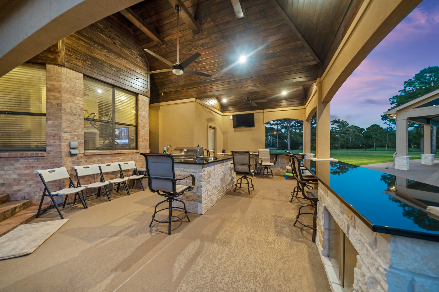 Backyard-Retreats_Pearland-Texas_beautiful-custom-covered-patios-for-your-backyard-55