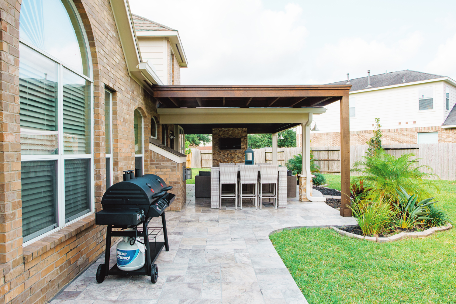 Backyard-Retreats_Pearland-Texas_beautiful-custom-covered-patios-for-your-backyard-97