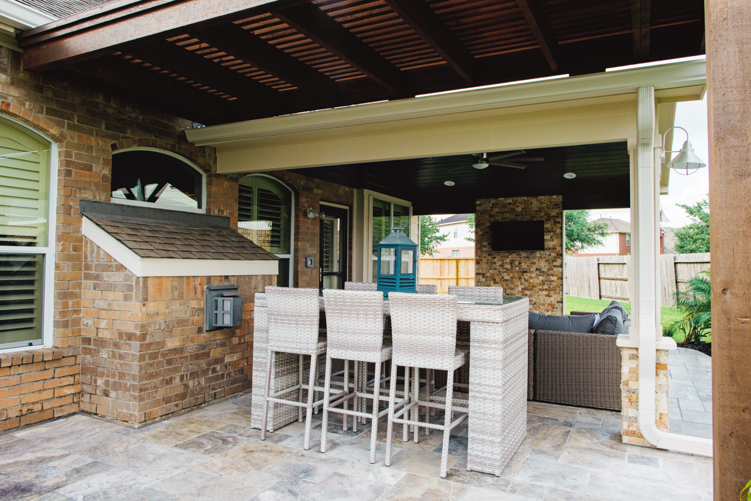 Backyard-Retreats_Pearland-Texas_beautiful-custom-covered-patios-for-your-backyard-98