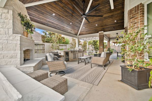 Backyard Retreats custom patio