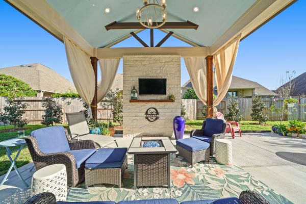 Patio Covers and Cabanas - Backyard Retreat