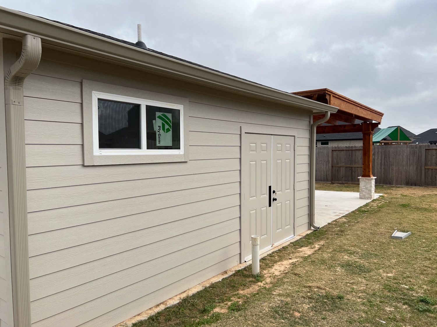 Backyard-Retreats_Pearland-Contractor-161_covered-patio
