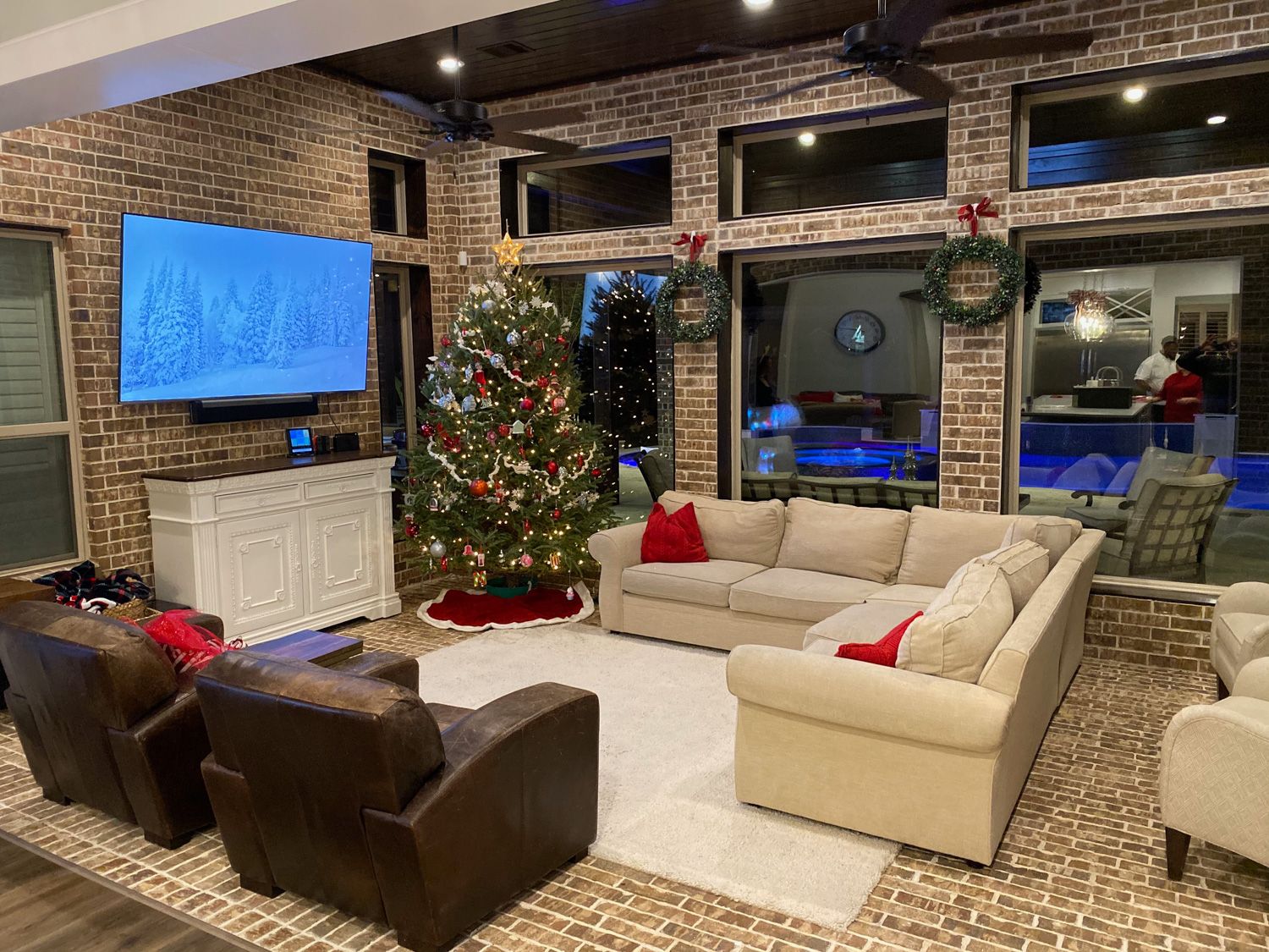 Backyard-Retreats_Pearland-Contractor-172_covered-patio