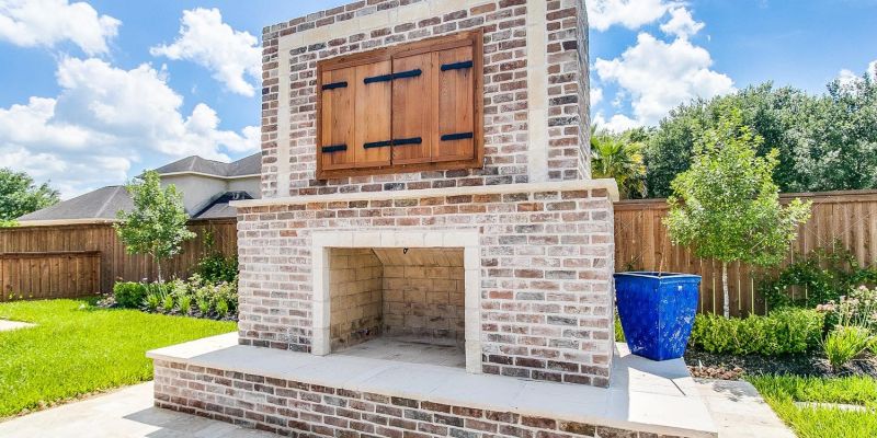 Outdoor Kitchen - Backyard Retreats