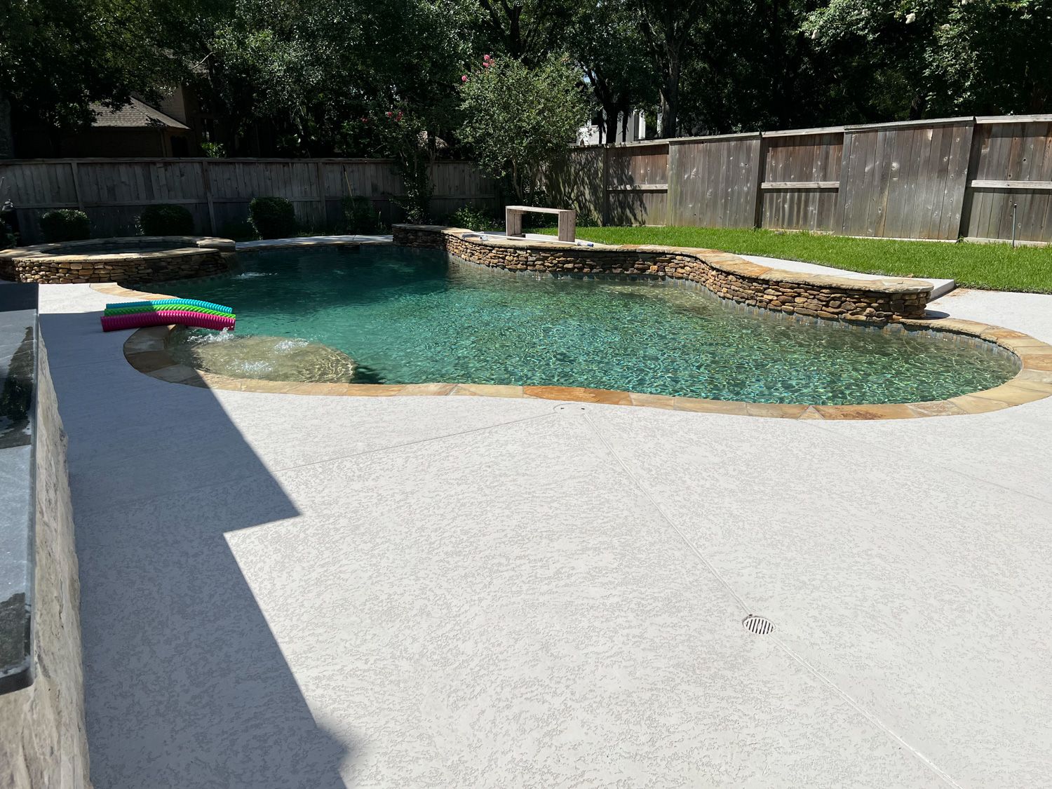 Backyard-Retreats_Pearland-Contractor-033_flooring-ptions