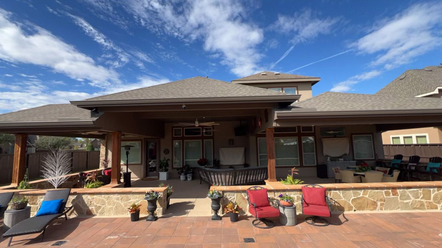 Backyard-Retreats_Pearland-Contractor-123_covered-patio