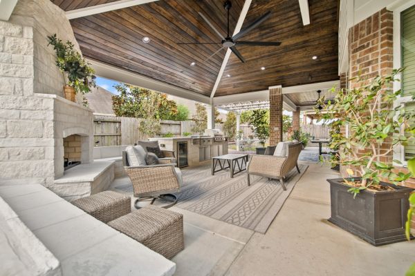 Backyard Retreats custom patio