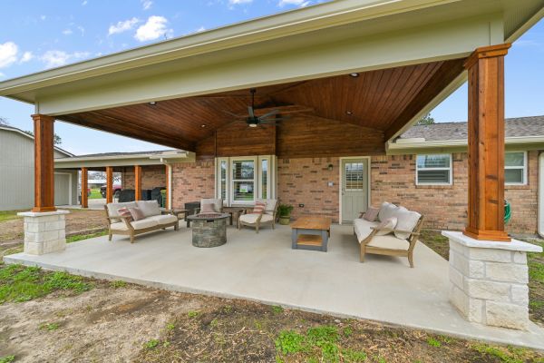 pearland custom patio